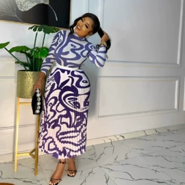 大码连衣裙;连衣裙;时尚休闲套装