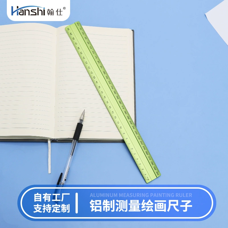 Производитель поставляет линейку из алюминиевого сплава