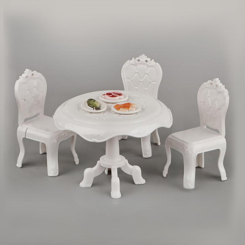 식탁과 식탁 의자 + 디너 접시 3개 흰색