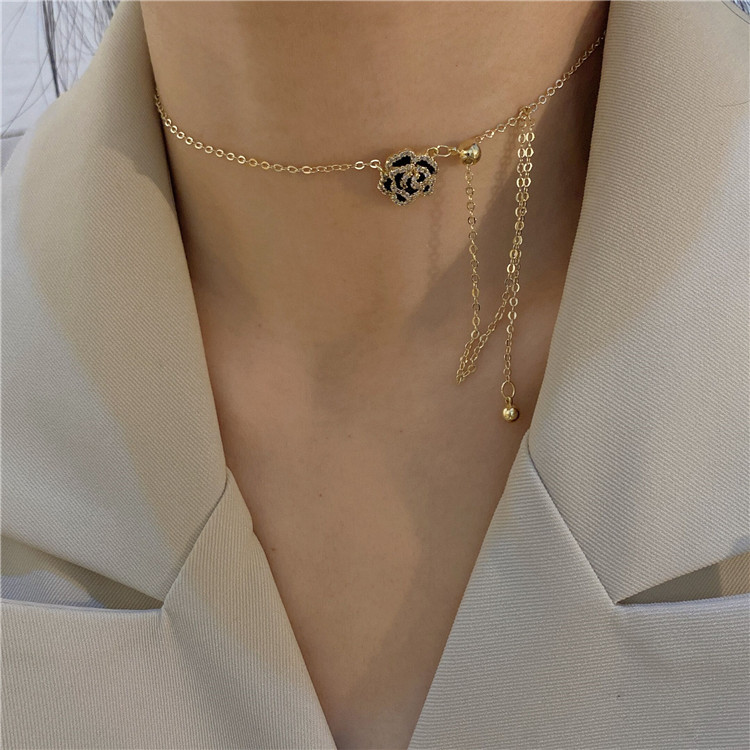 Retro Flower Copper Tassel Pendant Necklace