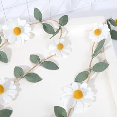 フェルトの花輪夏の花の緑の葉は花のパーティーの横断幕を掛けて誕生日の赤ちゃんの装飾に適用します。