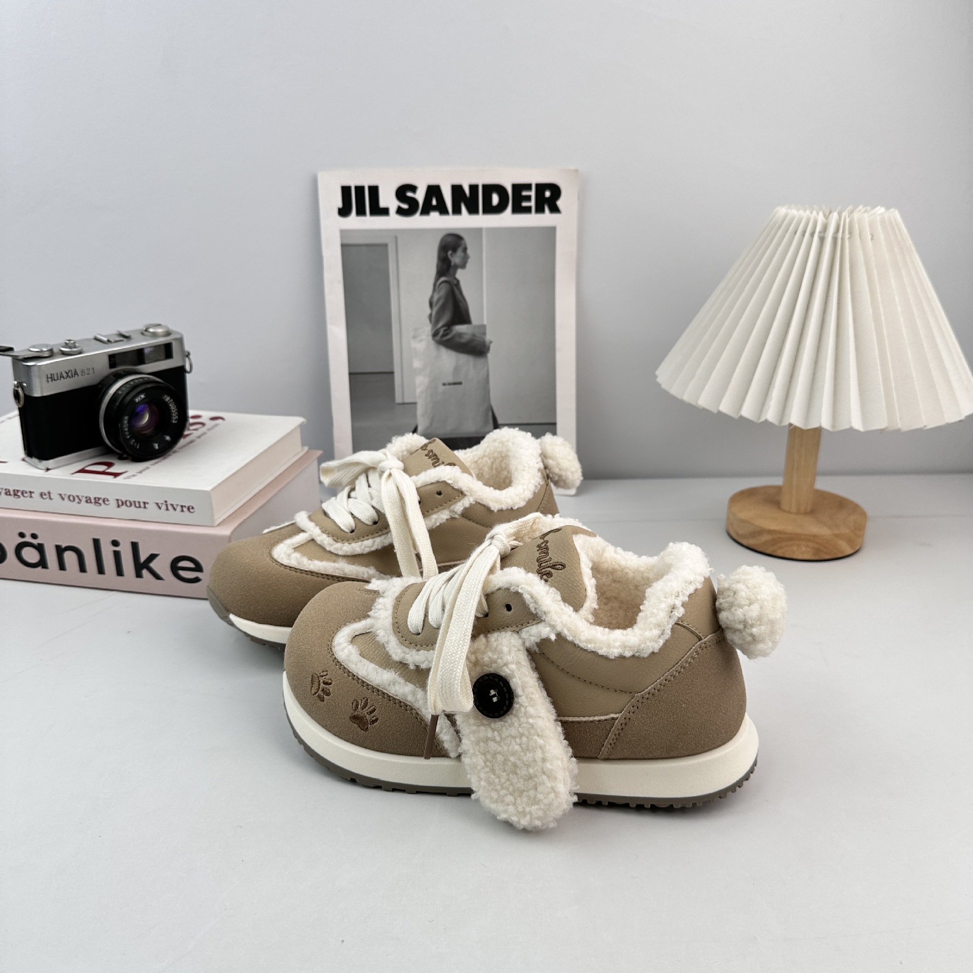 Farwave nicho de moda retro calentamiento Gump zapatos de invierno 2025 zapatos de capacitación de invierno de lana gruesa zapatos de algodón 2825M