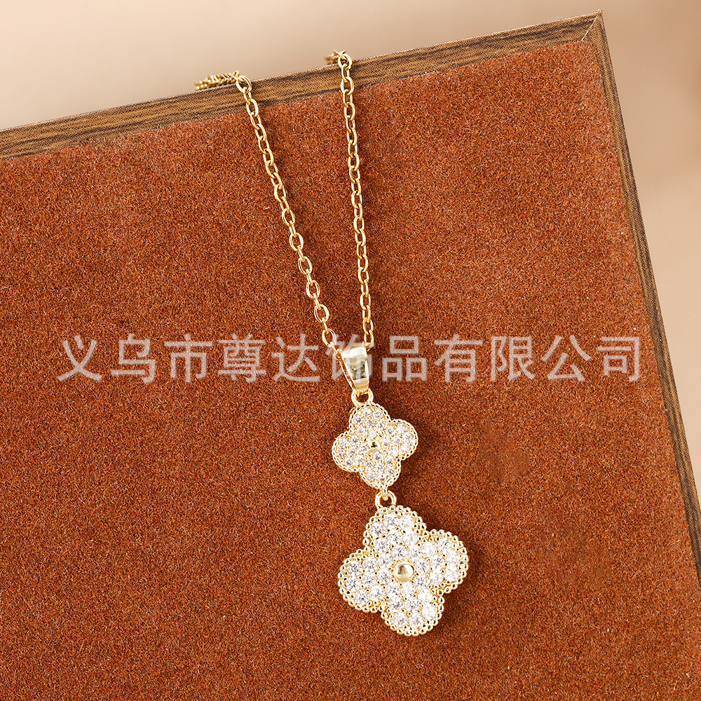 Cross-Border Micro-Encrusted Diamond Flower Necklace for Women, Fortune Bead Pendant, Electroplated K Gold Titanium Steel Necklace, Versatile Accessory for Women