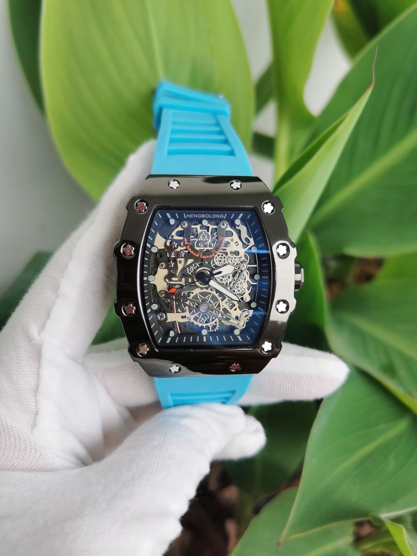 Popular Wine Barrel Shaped Fashionable Mechanical Layered Photosensitive Surface Bright Shell Men's Watch Watch_voghion.com