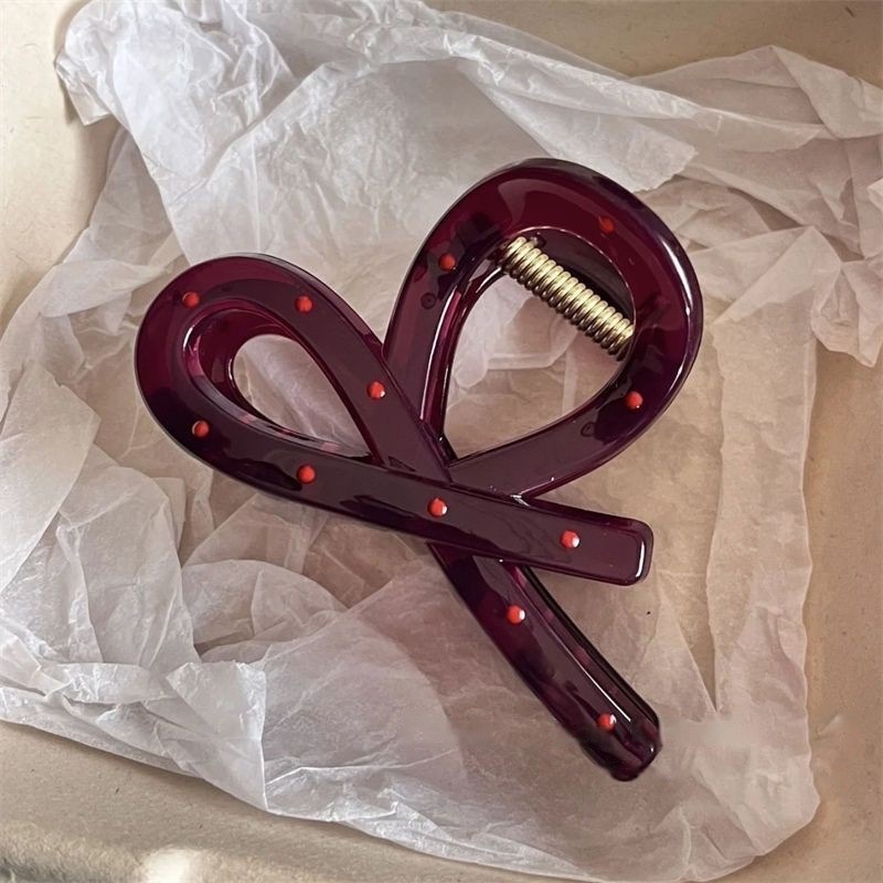Berry red scissors