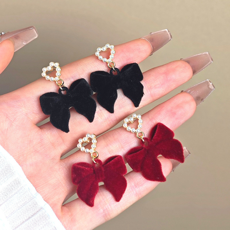 跨境热销 日韩新款红色植绒蝴蝶结耳环 时尚气质爱心甜美耳饰女