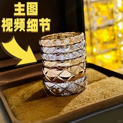 CNC彫刻されたスターリングシルバーの小さな香りのCOCO菱形リング、軽くて豪華な重ね付け可能な18Kゴールドの男性と女性のカップルリング、色あせしません。