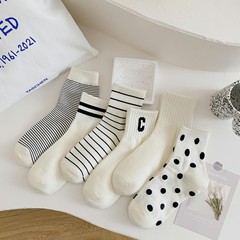 Striped Socks for Women: Black and White Mid-Calf Socks—Instagram-Famous Polka-Dot Design, Trendy for Outfits, Perfect for Spring and Summer, Ideal as White Sports Short Socks for Students