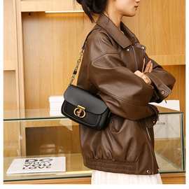 女包热销小众设计感斜挎包高级感美拉德腋下包百搭逛街单肩小方包