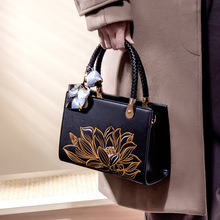 ����ʽĸ�H���͋����Y�����������߼��д��̽�����С��Ů��