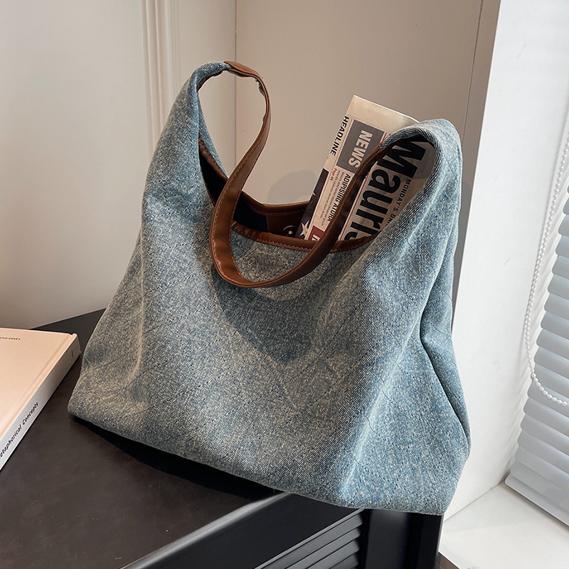 Large-Capacity Bag for Women 2025 Super Popular Fashionable Denim Shoulder Armpit Bag for Work and Work Clothing Satchel Bucket Bag Large-Capacity Bag for Women 2025 Super Popular Fashionable Denim Shoulder Armpit Bag for Work and Work Clothing Satchel Bucket Bag