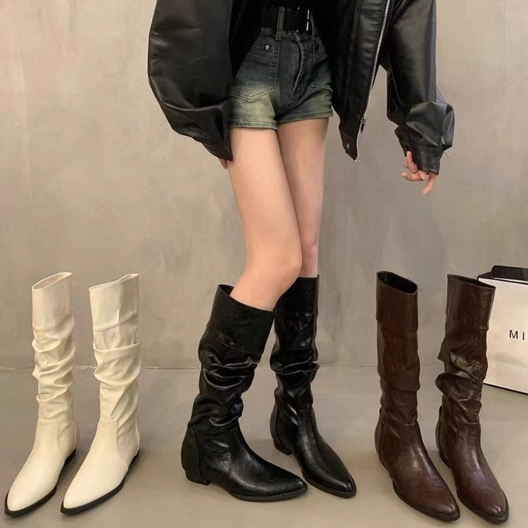 Soft and Comfortable to Wear! Milky White Pleated 2025 Autumn New Long Boots for Women, Low Heel, Chunky Heel, Knee-High Riding Boots