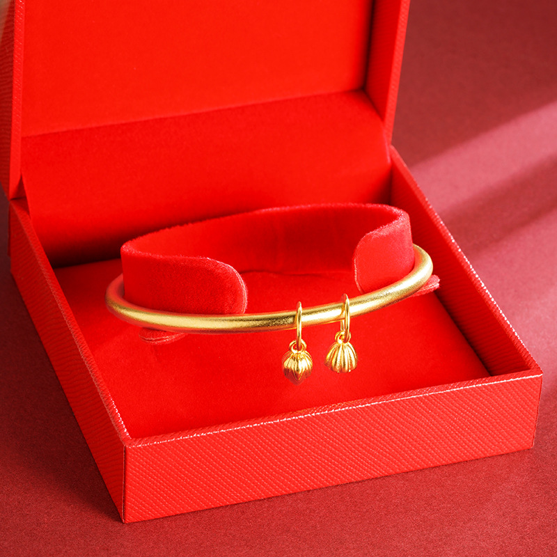 Brazalete de oro de arena vietnamita para mujeres no se desvanecerá durante mucho tiempo dos generaciones de joyas de latón de loto imitación de alta sensibilidad brazalete de herencia antigua