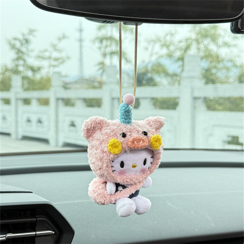 Calle mujer tiburón mano cerdo cabeza de cerdo kitty colgante de automóvil 2025 nuevo colgante de espejo retrovisor de automóvil de alta calidad