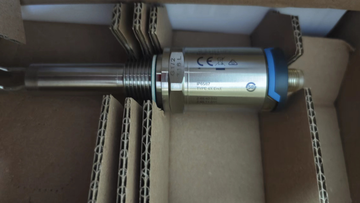 FTL33-AA4M2BB3G E+H液体限位开关专门为卫生要求高的食品行业