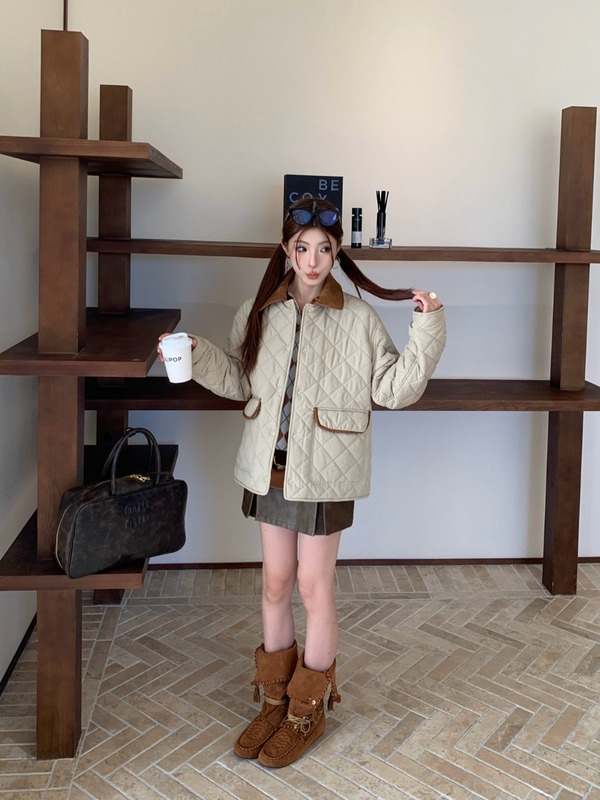 女装批发南油miu家25早秋简约休闲显瘦菱格轻薄翻领撞色棉服|undefined