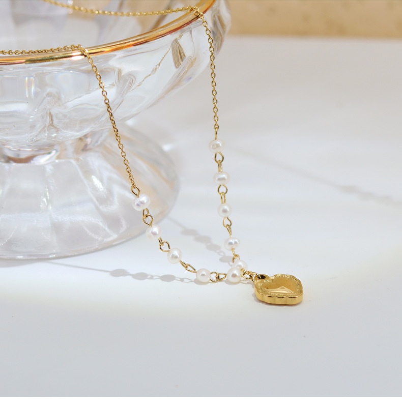 Fashion Heart Shape Titanium Steel Gold Plated Pendant Necklace 1 Piece