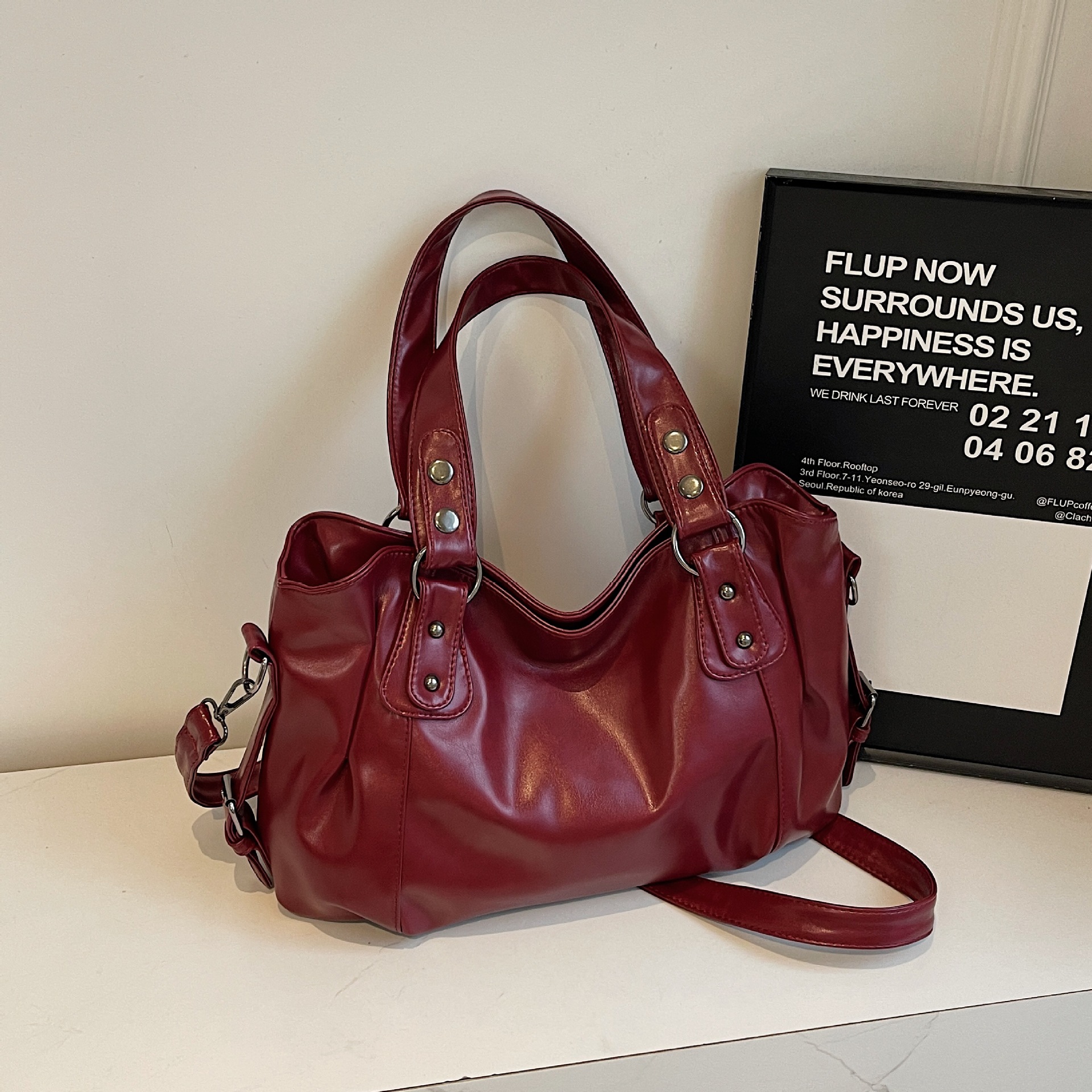 Versatile Women's Shoulder Bag High End Large Capacity Tote Bag_voghion.com