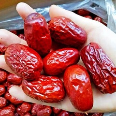 Red dates wholesale whole box Xinjiang specialty Ruoqiang red dates dried small gray dates snacks tea jujube new year goods wholesale hotan