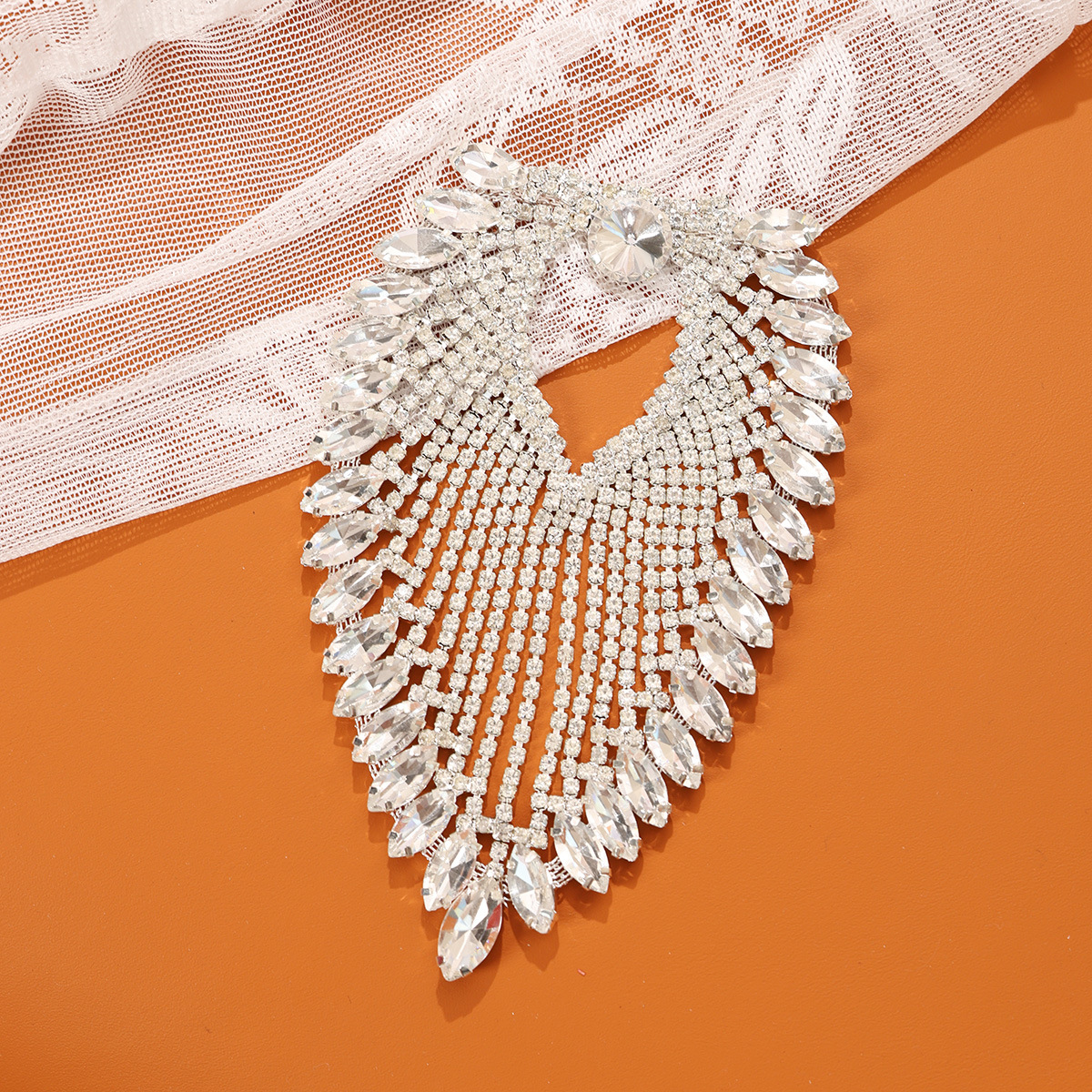 工場直販の人気商品DIY高輝度クリスタル溶接金具ウェディングドレスアクセサリー靴材衣料帽子アクセサリー