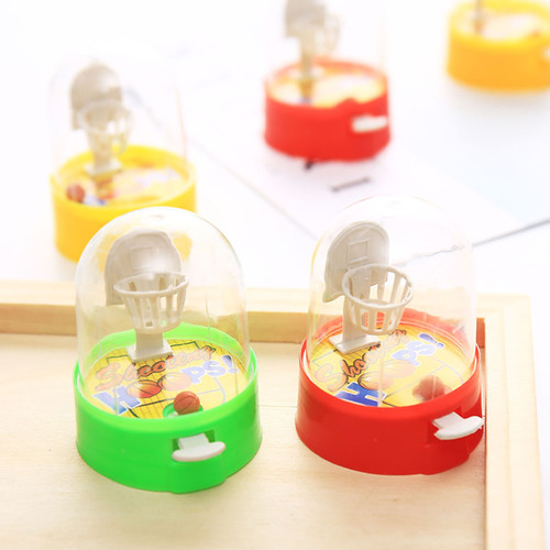 Creative handheld gift mini shooting machine finger basketball children's hot-selling small gifts night market stall supply wholesale