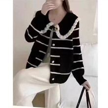 冬温柔风宽松软糯针织开衫韩系高级感娃娃领条纹双口袋毛衣外套女
