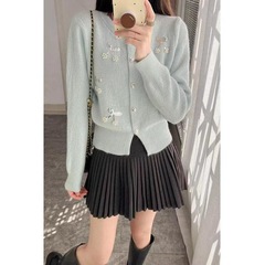 2025新款韩系设计感钉珠甜美毛衣女开衫秋季新款洋气针织上衣
