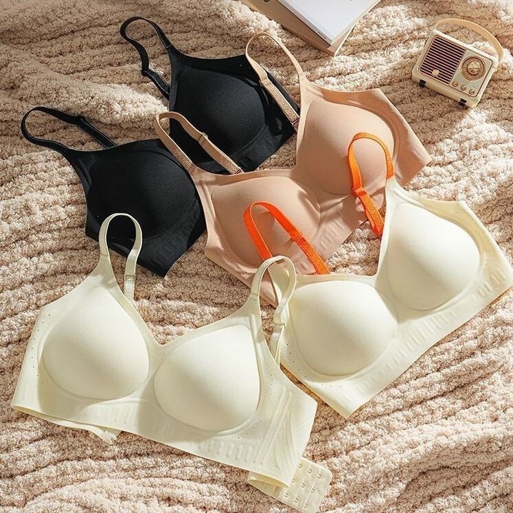 Seamless Push-Up Bra Without Underwire for Women, Thin Fixed Cup, Breathable and Comfortable Underwear, Skin-Colored, Gathers and Smoothes for a Beautiful Look