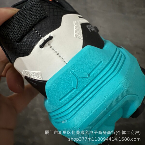 Off-road climbing non-slip wear-resistant breathable low sneakers…