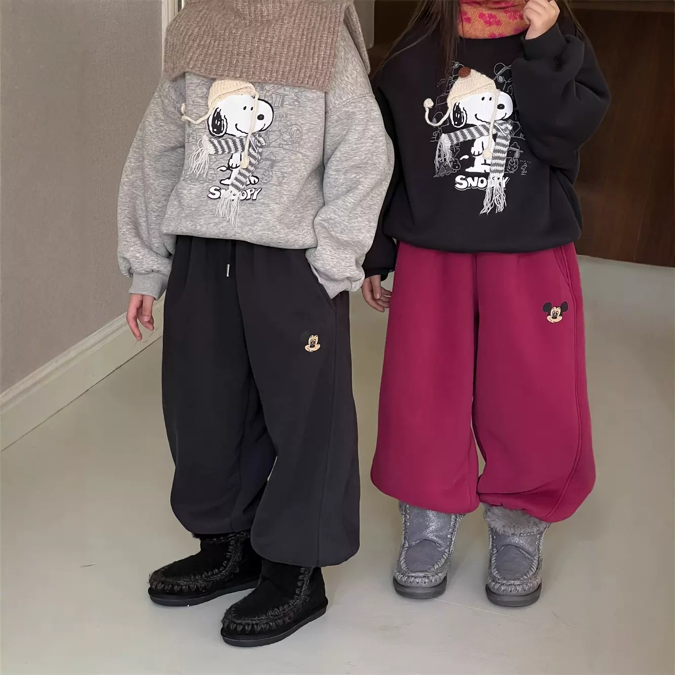 2025冬季新款韩版儿童六色米奇印花加绒卫裤男女童休闲羊驼绒长裤