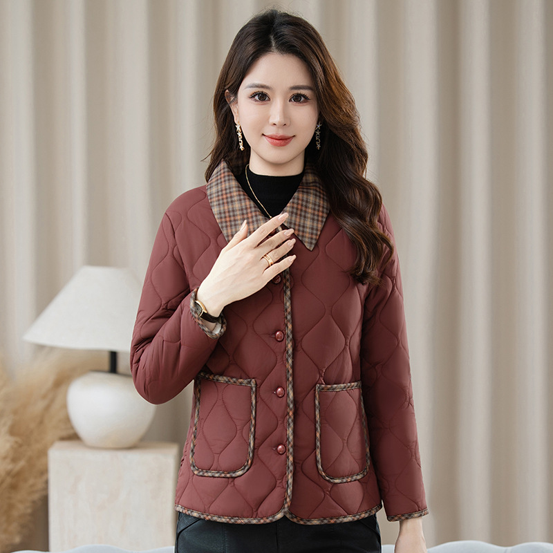 ropa de algodón ligera y delgada para mujeres 2025 invierno nueva chaqueta de algodón con solapa para madres suelta y corta chaqueta de algodón caliente image 8
