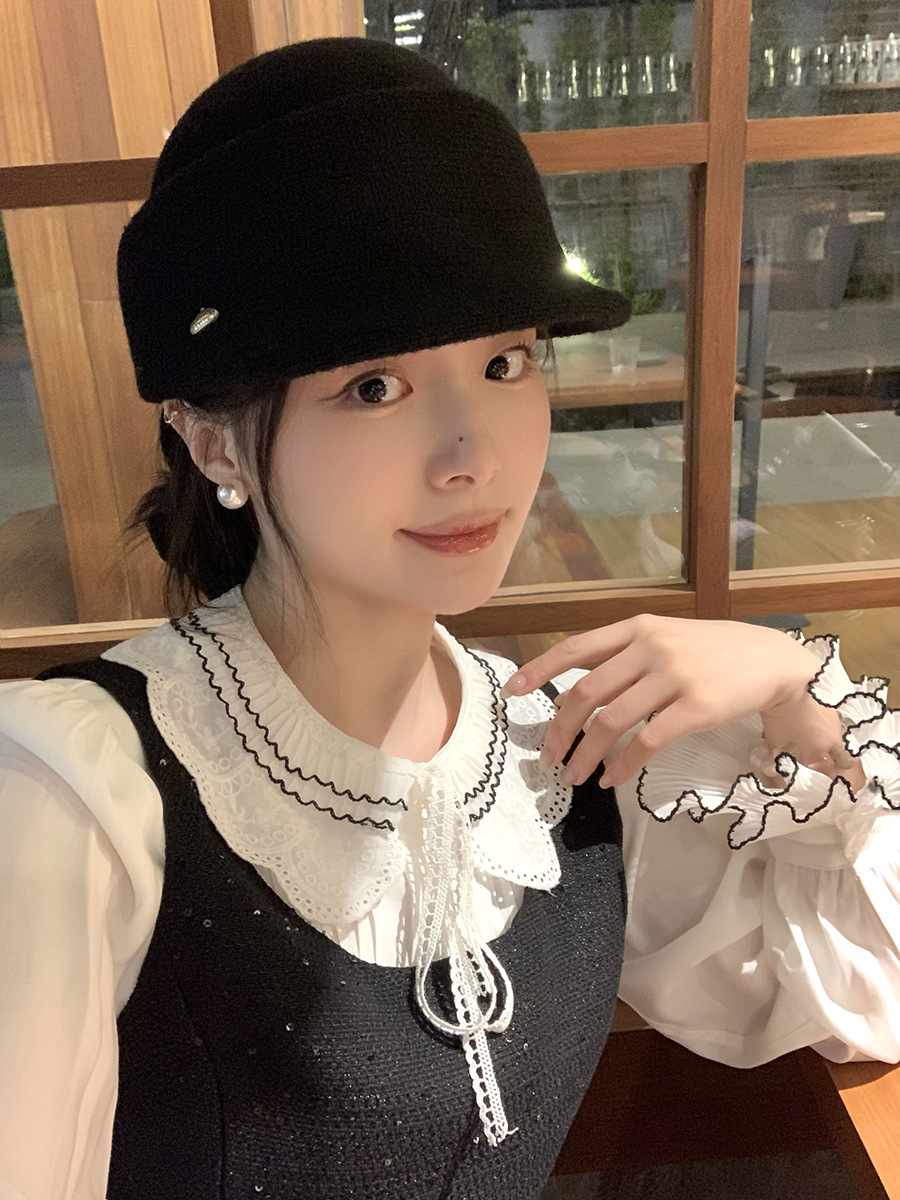 Gran Bretaña estilo extranjero gorra de lana de oro gorra de caballo retro versátil cara pequeña moda temperamento sombrero para mujeres otoño invierno