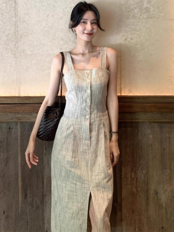 法式背心连衣裙女夏季2025新款高级感气质通勤修身收腰显瘦长裙子|undefined