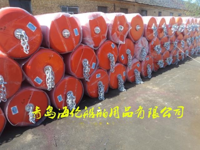桥墩漂浮式圆柱体防护护舷 防护护舷碰垫 码头防护靠球