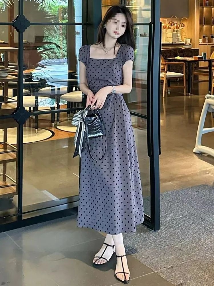 Váy maxi nữ cổ vuông họa tiết chấm bi tay ngắn xếp nếp thắt eo — Màu xám (váy dài), Màu xám (váy ngắn) chi tiết 18