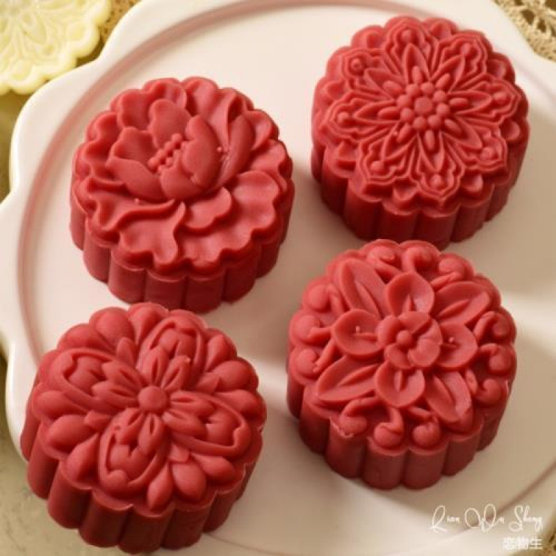 中秋の月餅の鋳型の家庭の手押し式の氷の皮のカボチャの餅の緑豆の菓子の大きさの漫画の補助食の焙煎の道具|undefined