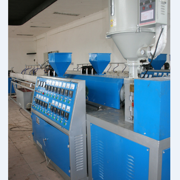 塑料挤出机 藤条机生产线 密封条生产线 异型材挤出机