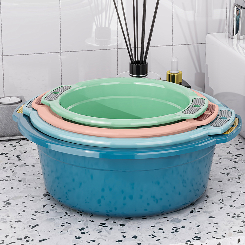 Plastic children's washbasin for home use for students for laundry