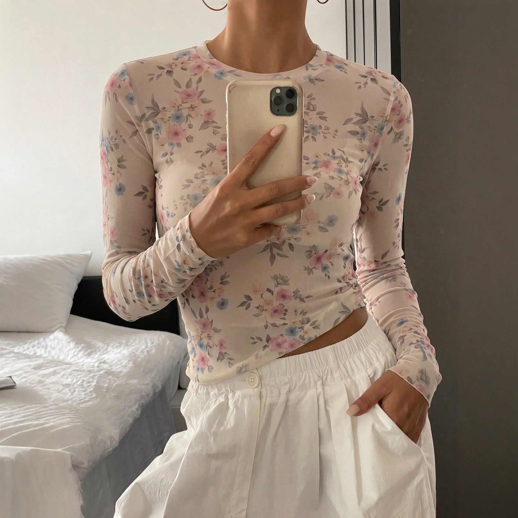 Comercio exterior 2026 otoño nuevo estilo de moda europea y americana de mujer cuello redondo impresión delgada ombligo malla larga camisa de manga larga mujer image 1