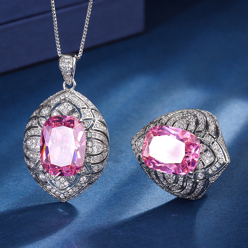 Zhuang Sheng joyería cobre inferior chapado en oro simulación Rosa diamante grasa rectangular Luz de lujo industria pesada traje colgante anillo 12*16