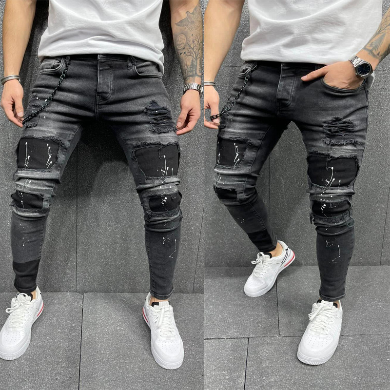 Jeans da uomo con stampa invecchiata venduti in quantità, con adesivi e jeans elasticizzati a gamba piccola, nuovo stile_voghion.com