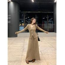 深灰色立体花朵飘带显瘦针织上衣高腰半身长裙女2025春秋时尚套装