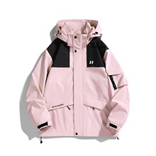 莆田B家春秋户外冲锋衣情侣登山服外套连帽时尚防风防水夹克男款