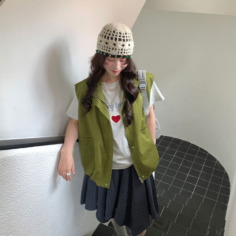 You think Thirteen Lines Spring New Sleeveless Versatile Green Commuter Loose Cardigan Vest 2661