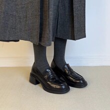 ţƤ��~�¿�͹Ŵָ�����ЬŮһ�_�ňA�^��Ь��Ƥͨ�ڑ���СƤЬ.