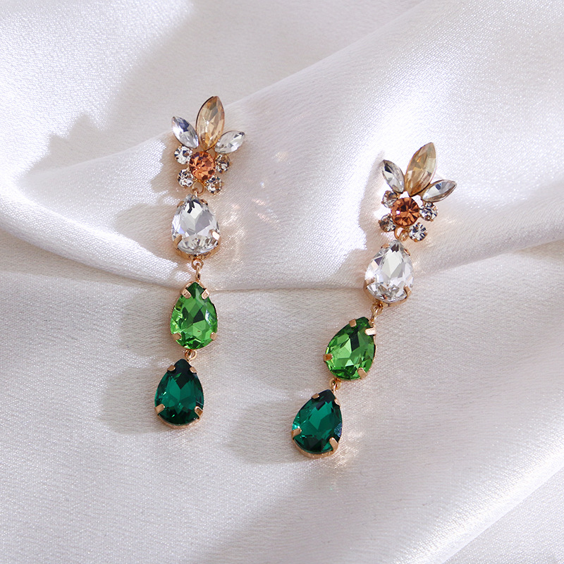 1 Pair Geometric Fashion Metal Rhinestones Drop Earrings display picture 1