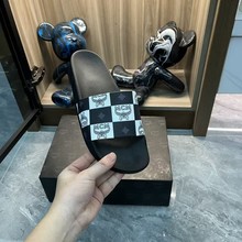 ŷ��վ�羳����mc��������һ������Ůͬ����Ь