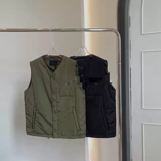 New Men's Nylon Vest Jacket Cotton Padded Vest, Fashion Casual Top - Item No.041014