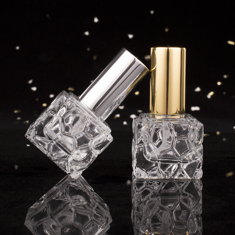 厂家现货批发10ml方形透明玻璃喷雾空瓶香水分装便携小瓶
