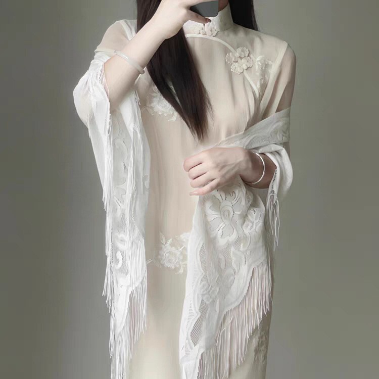 New Chinese Style Tassel Cheongsam Shawl Sun Protection Clothing Summer Outer Wear for Women 2025 New Summer Thin Lace High-End Cardigan Jacket